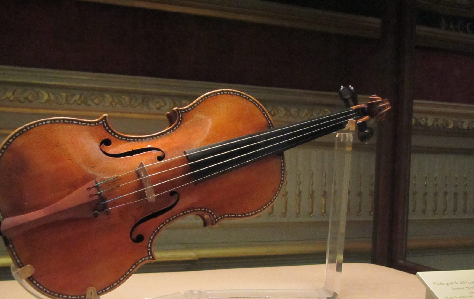 A Tokyo Foundation Owns 22 Stradivari and Guarneri and Lends Them Out Gratis. We Counted Canada's Bank Too: 136 Loans to 89 Musicians Since 1987.